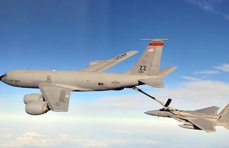 US Air Force refueling aircraft crash investigation